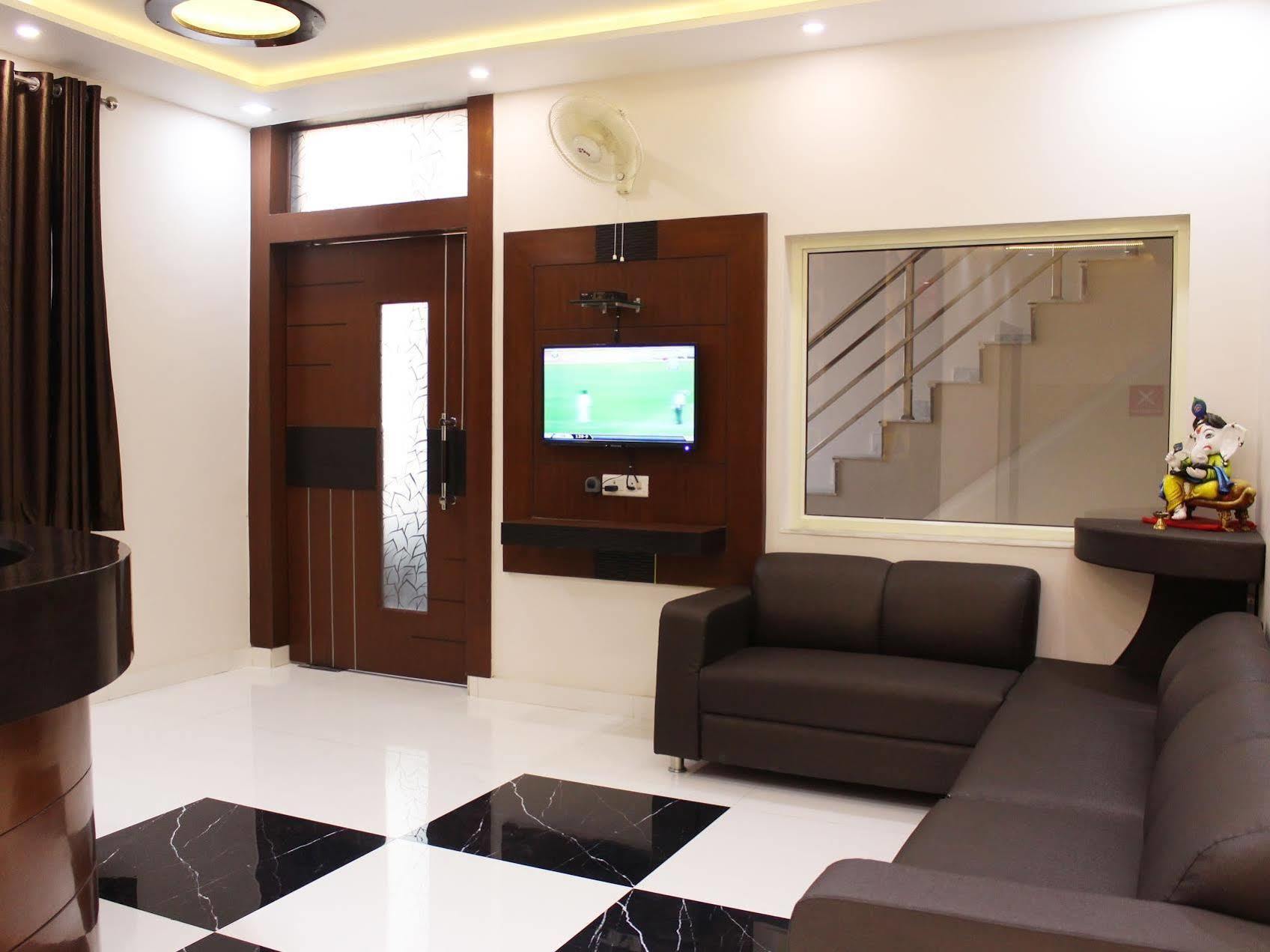 Oyo 3202 Hotel Gayatri Residency Agra (Uttar Pradesh) Exterior foto
